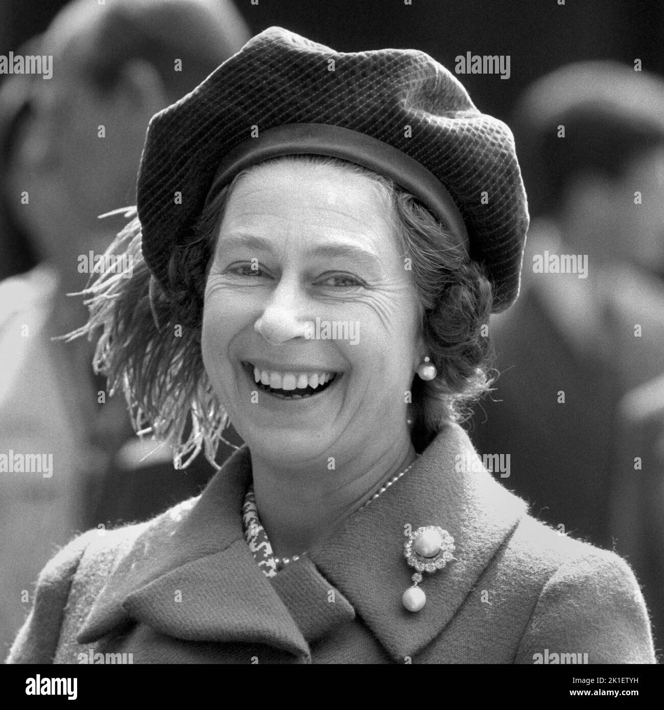 Aktenfoto vom 21/04/1974 von Königin Elizabeth II lächelt, als sie ihren 48.. Geburtstag im Schloss Windsor feierte. Ausgabedatum: Sonntag, 18. September 2022.. Bildnachweis sollte lauten: PA Wire Stockfoto