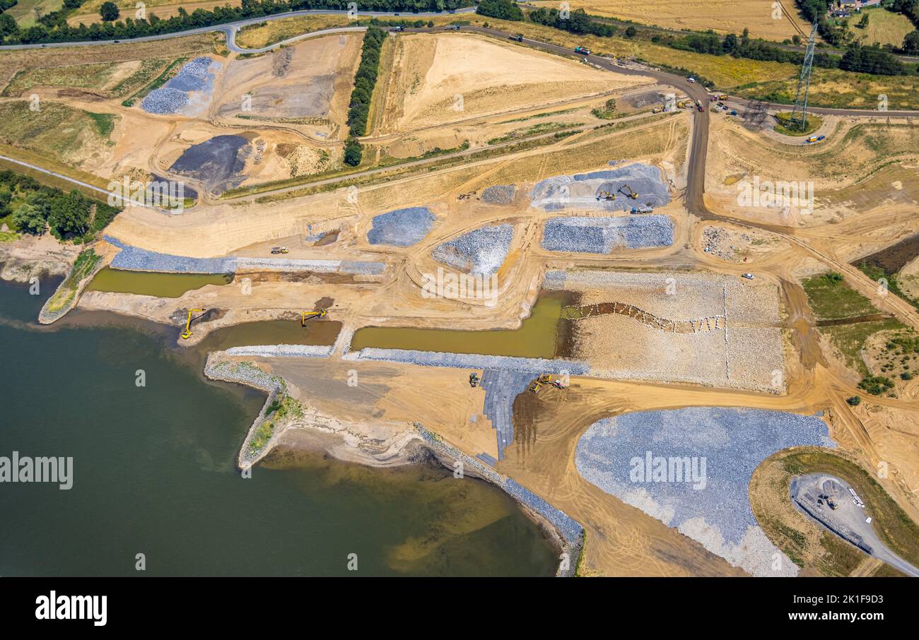 Luftaufnahme, Renaturierung Emscher-Mündung, Rheinaue, Formen und Farben, Möllen, Voerde, Ruhrgebiet, Nordrhein-Westfalen, Deutschland, Binnenschifffahrt Stockfoto