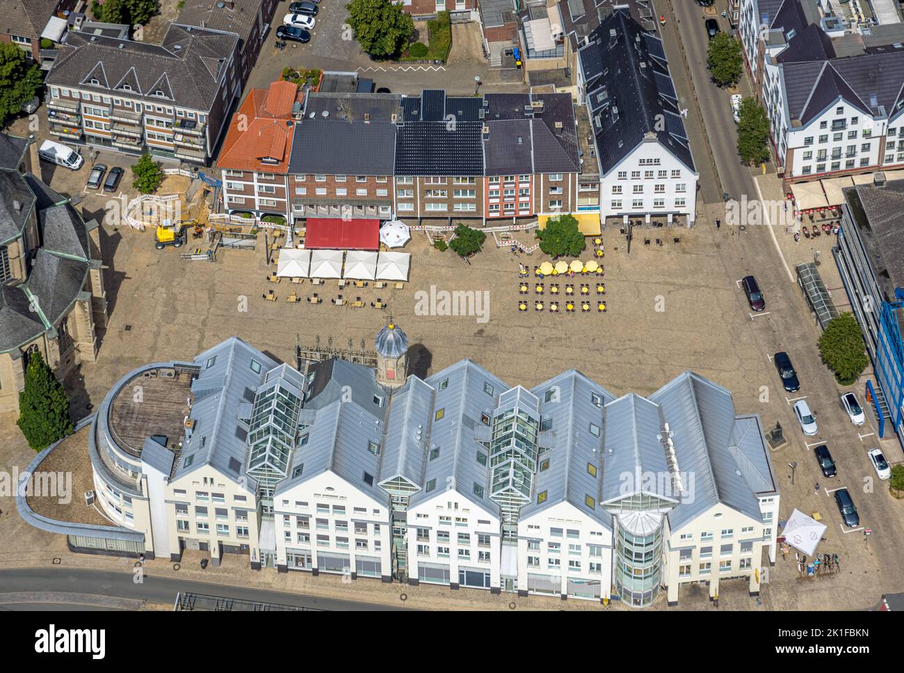 Luftaufnahme, großer Markt am Willibrordi-Dom, evang. kirche, Wesel, Niederrhein, Nordrhein-Westfalen, Deutschland, Gastronomie im Freien, DE, Dom, Europ Stockfoto