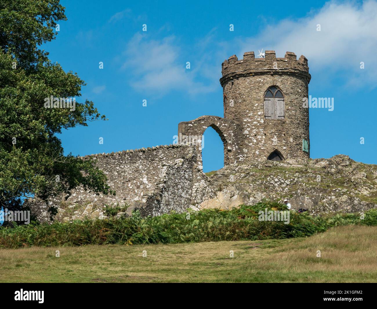 Alten John Torheit gegen blauen Himmel, Bradgate Park, Newtown Linford, Leicestershire, England, UK Stockfoto