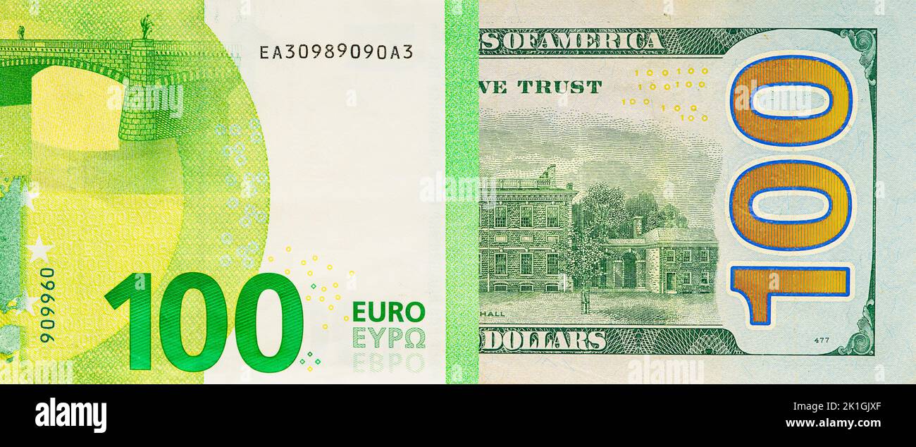 Großes Fragment einer 100-Dollar-Banknote. Alte amerikanische Geldnote, Vintage Retro, usd Stockfoto