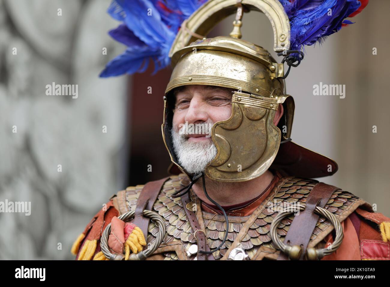 Bukarest, Rumänien - 17. September 2022: Antiker römischer General während einer historischen Nachstellung. Stockfoto