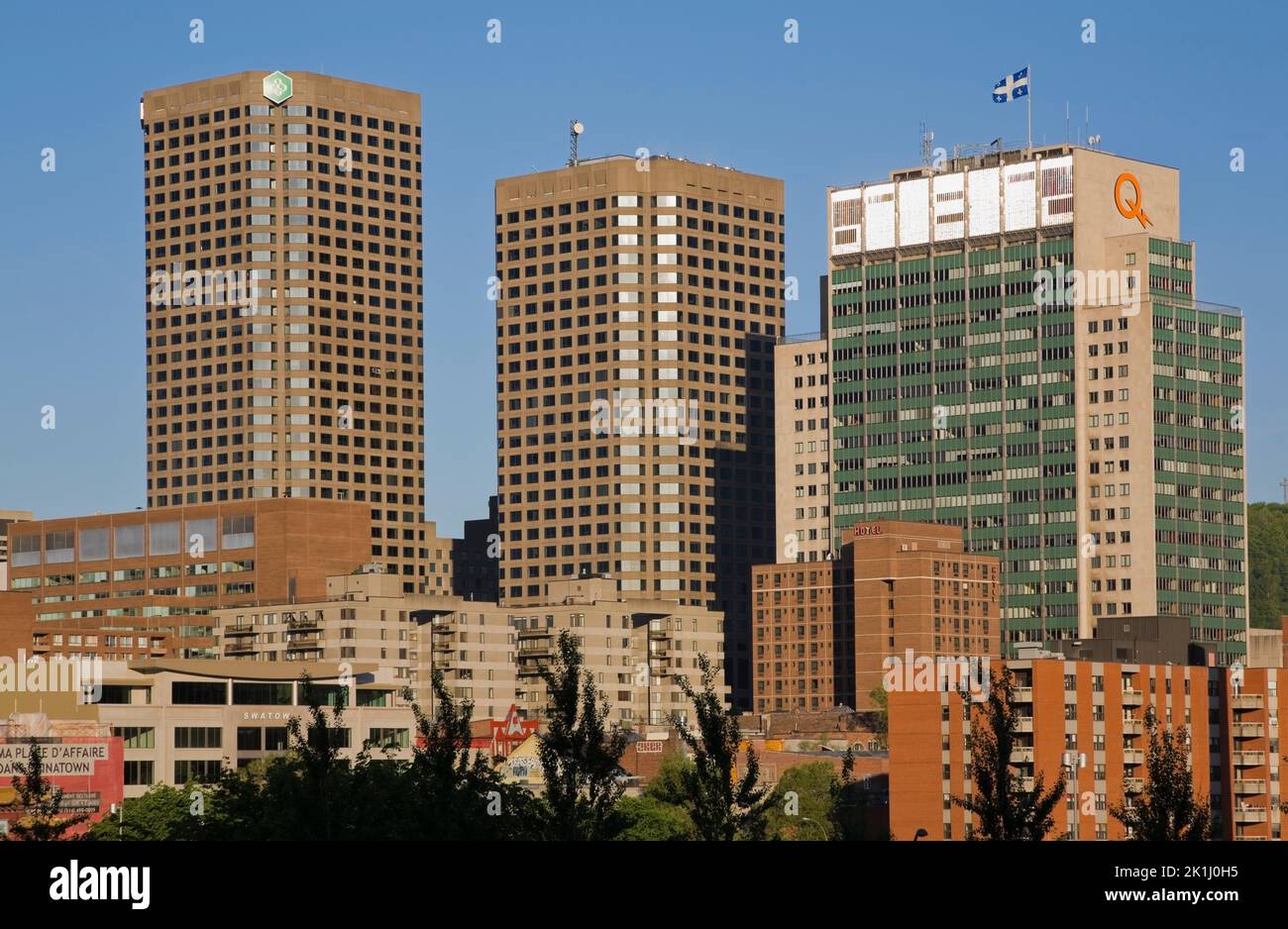 Complexe Desjardins und Hydro Quebec Gebäude im frühen Morgenlicht im Frühjahr, Montreal, Quebec, Kanada. Stockfoto