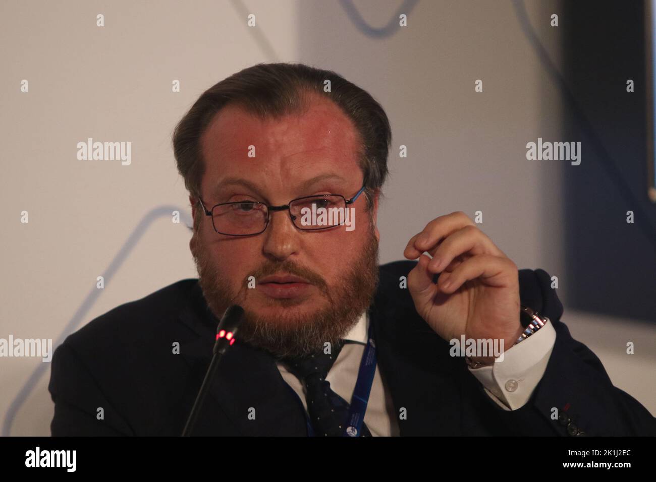 Ruslan dreval -Fotos und -Bildmaterial in hoher Auflösung – Alamy