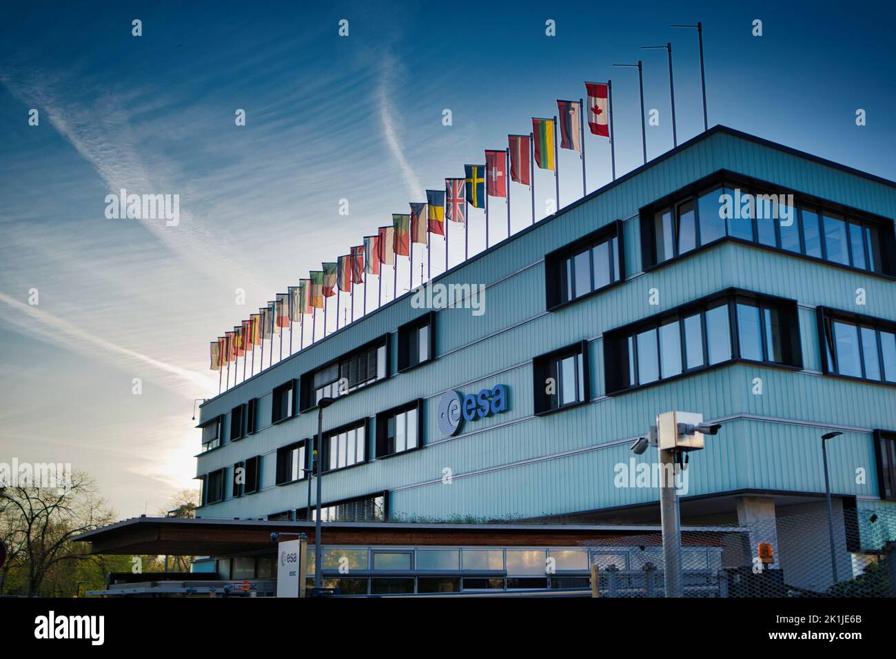 Die ESA ESOC in Darmstadt mit Flaggen Stockfoto
