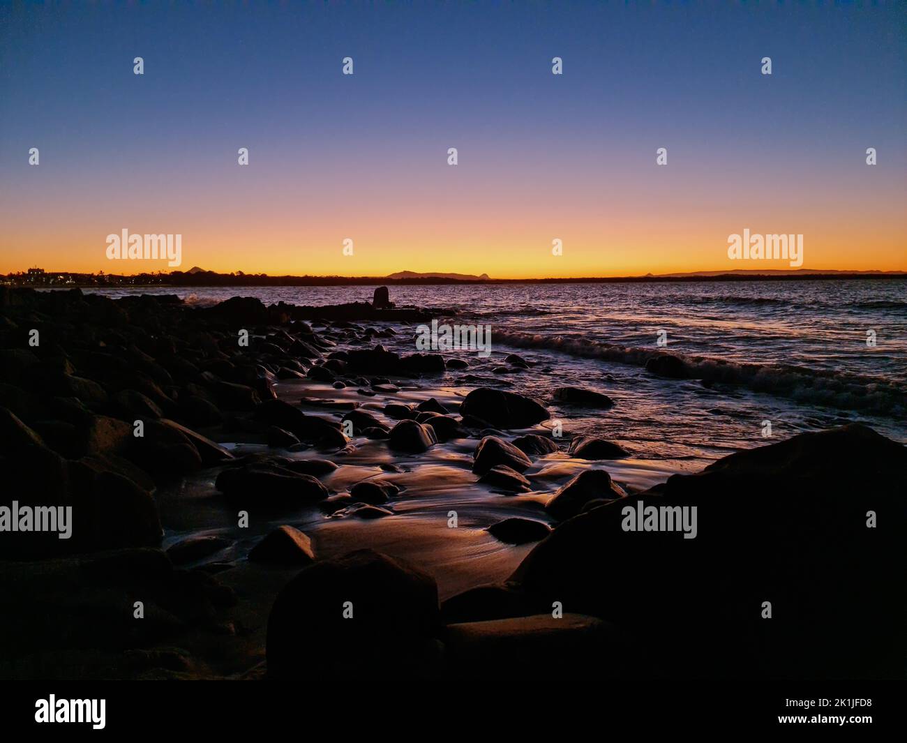 Wunderschöner Sonnenuntergang auf Noosa Heads, Queensland Stockfoto