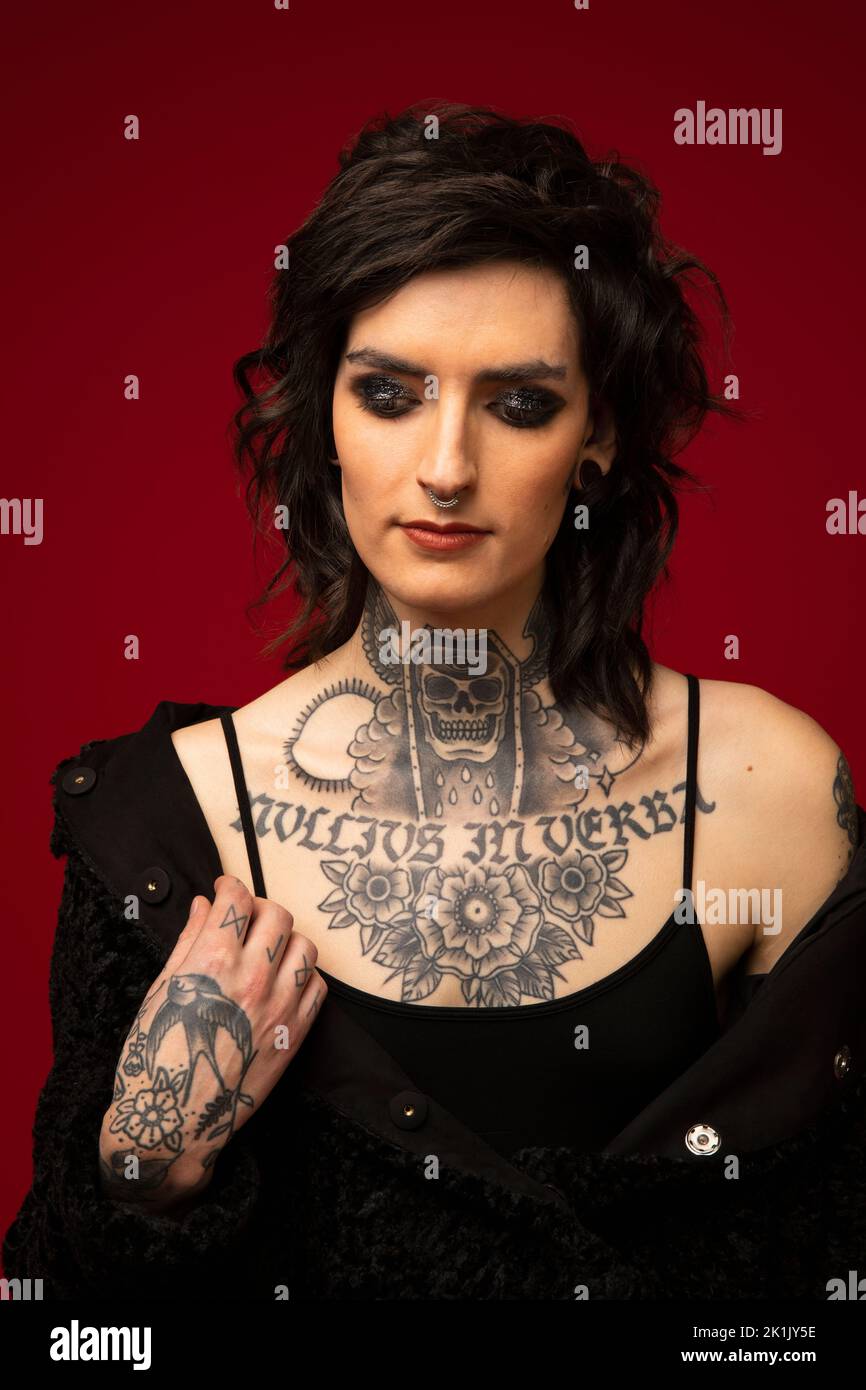 Transgender woman Fotos und Bildmaterial in hoher Auflösung Alamy