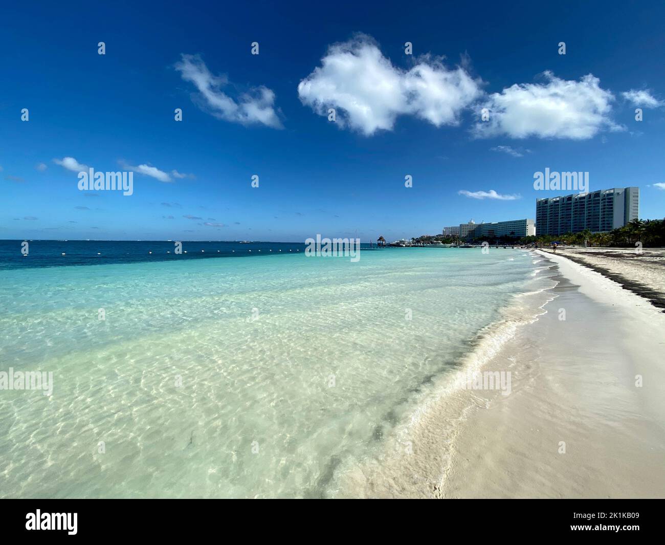 Hotels am tropischen Strand und am Strand, Cancun, Quintana Roo, Halbinsel Yucatan, Mexiko Stockfoto
