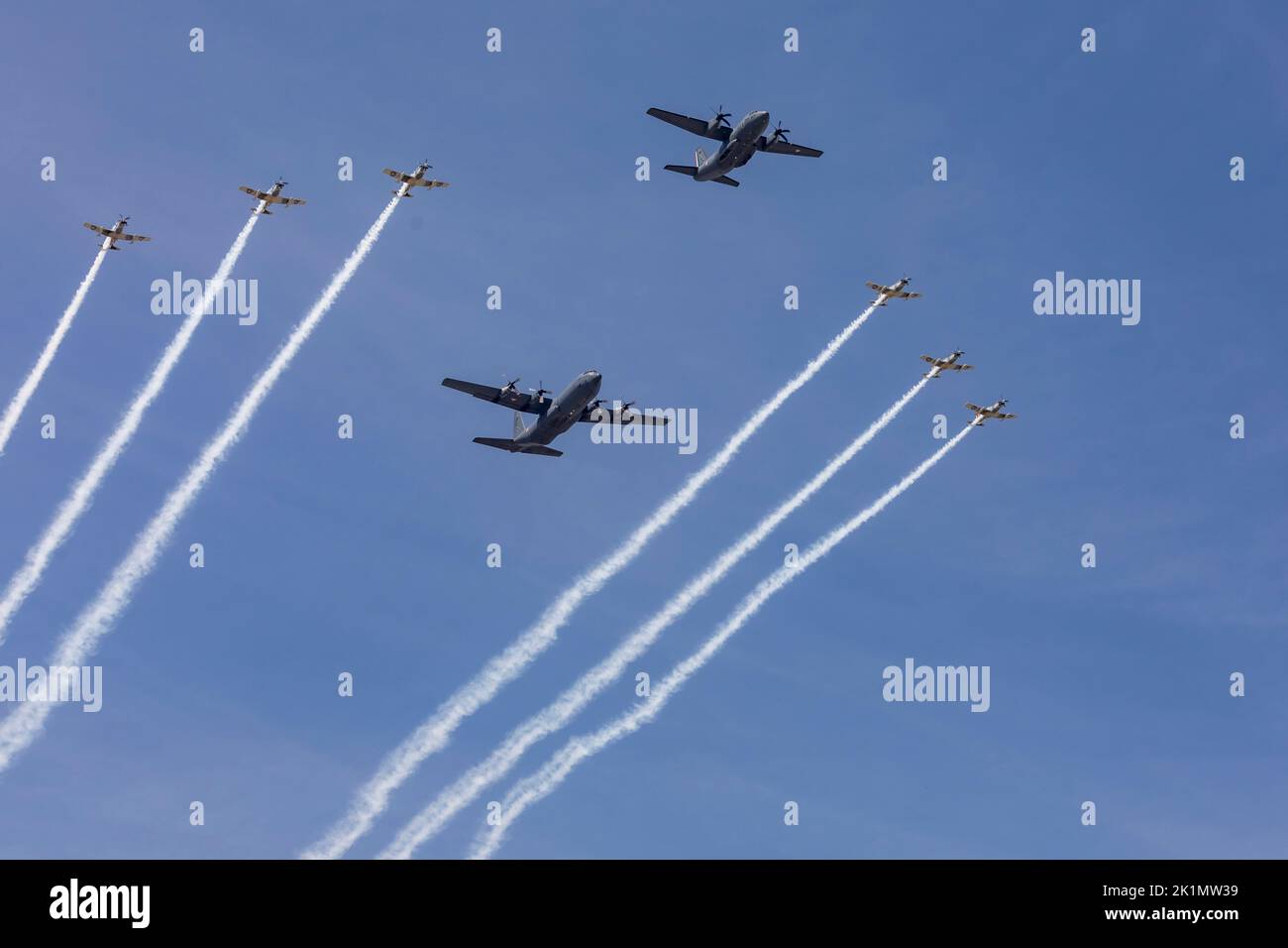 Flugbildung für eine Luftwaffenschau der mexikanischen Luftwaffe auf dem Militärflugplatz Santa Lucia Stockfoto