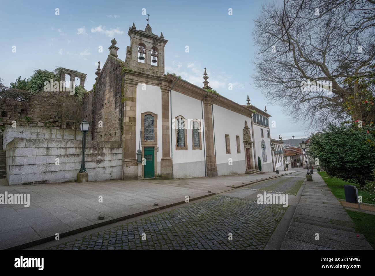 Kirche von Nossa Senhora do Carmo - Guimaraes, Portugal Stockfoto