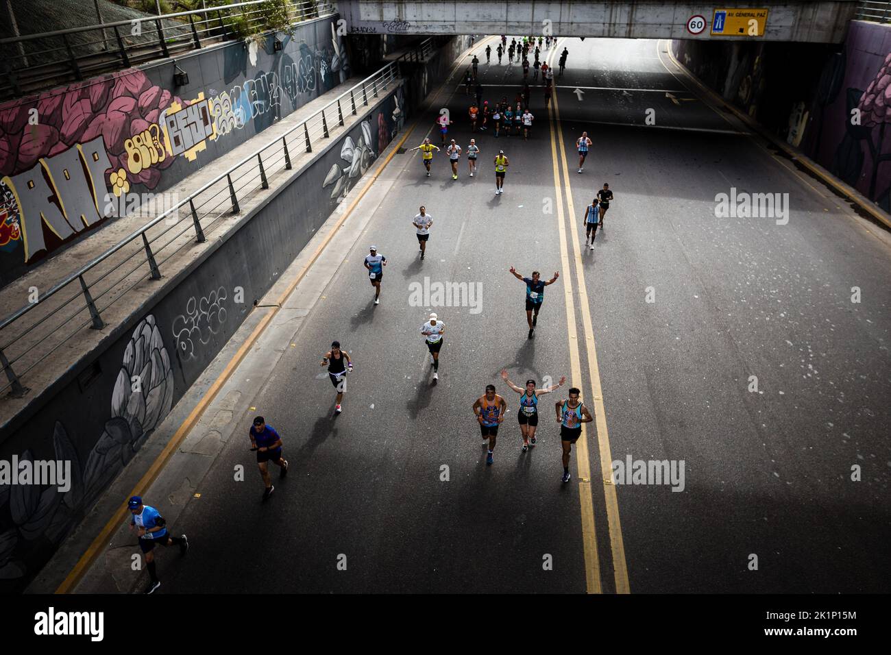 600 läufer Fotos und Bildmaterial in hoher Auflösung Alamy
