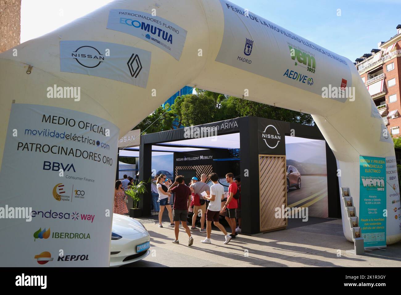 Eintritt zur Madrider Elektrofahrzeugmesse September 2022 Madrid Spanien Stockfoto