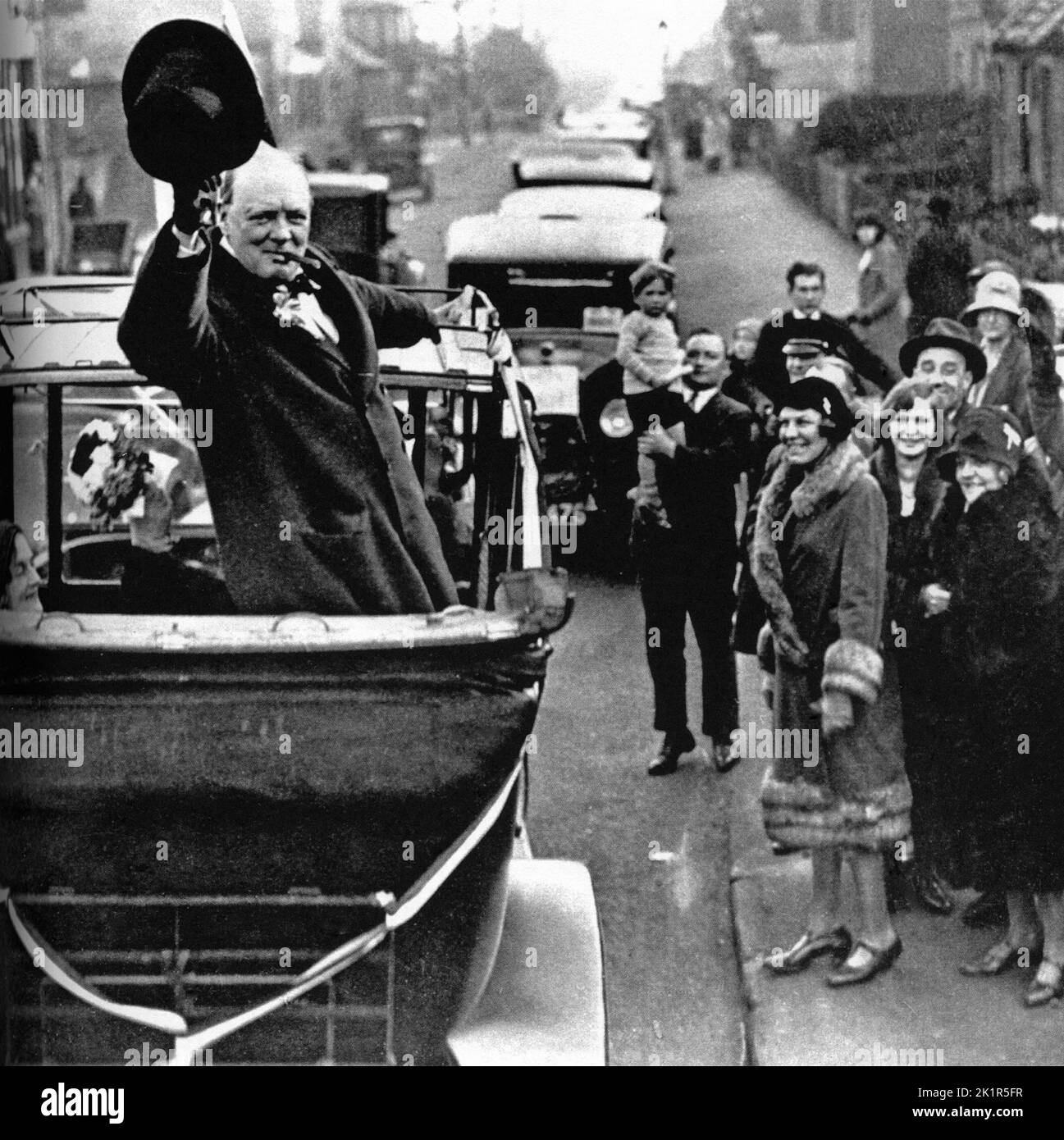 Winston Churchill hat bei Epping für die Parlamentswahlen 1931 gecabasing. Stockfoto