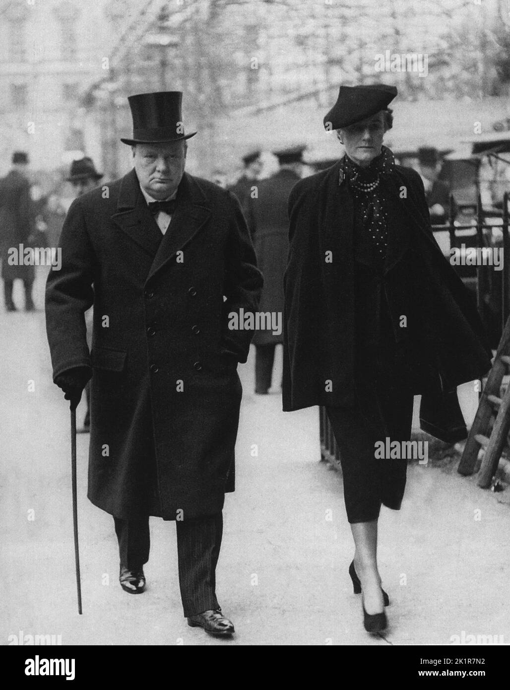 Winston Churchill mit seiner Frau Clementine. London 1945 Stockfoto