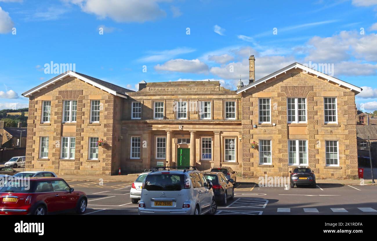 Glossop Town Hall Municipal Building and Market, 6 Market St, Glossop, High Peak, Derbyshire, ENGLAND, GROSSBRITANNIEN, SK13 8AP Stockfoto
