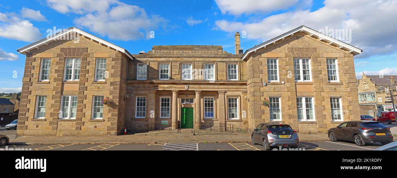 Glossop Town Hall Municipal Building and Market, 6 Market St, Glossop, High Peak, Derbyshire, ENGLAND, GROSSBRITANNIEN, SK13 8AP Stockfoto