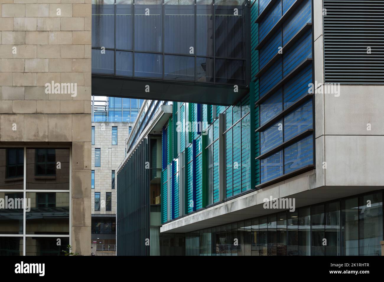 Moderne Gebäude, Finanzviertel von Edinburgh, Edinburgh, Schottland Stockfoto