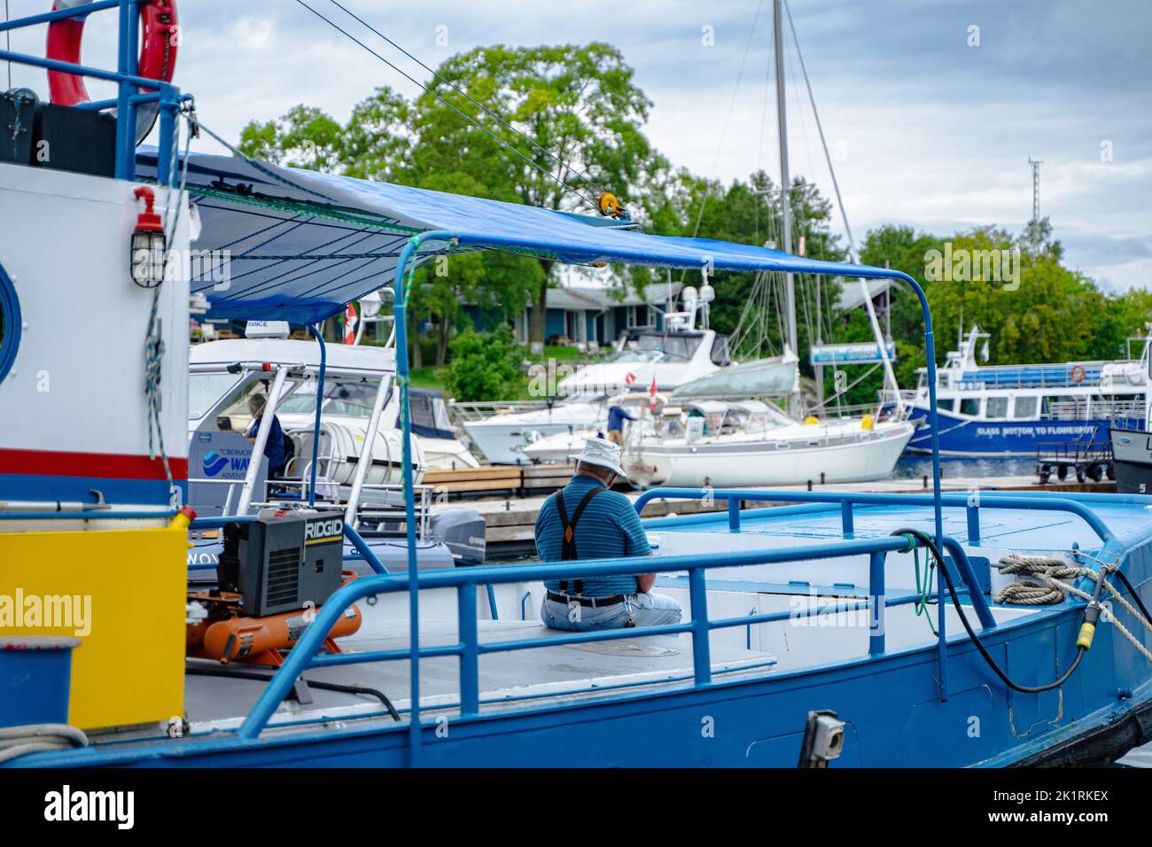 Eine schöne Aussicht auf Fischerboote in Tobermory, Ontario, Kanada Stockfoto Eine schöne Aussicht auf Fischerboote in Tobermory, Ontario, Kanada Stockfoto