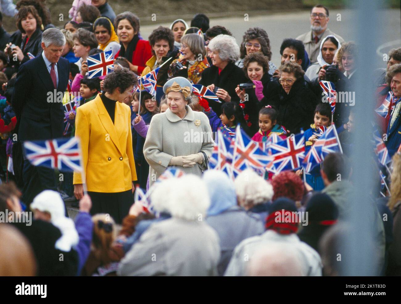 Queen Elizabeth eröffnet Wakefield Hospice West Yorkshire, Großbritannien 1992 Stockfoto