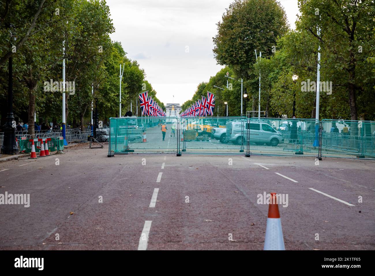 Die Mall in London nach dem Tod Ihrer Majestät Königin Elizabeth II Stockfoto