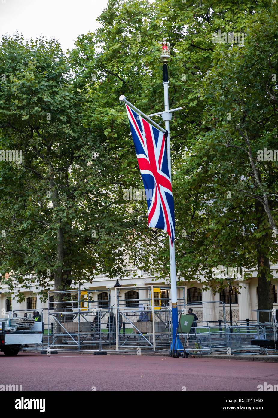 Die Mall in London nach dem Tod Ihrer Majestät Königin Elizabeth II Stockfoto