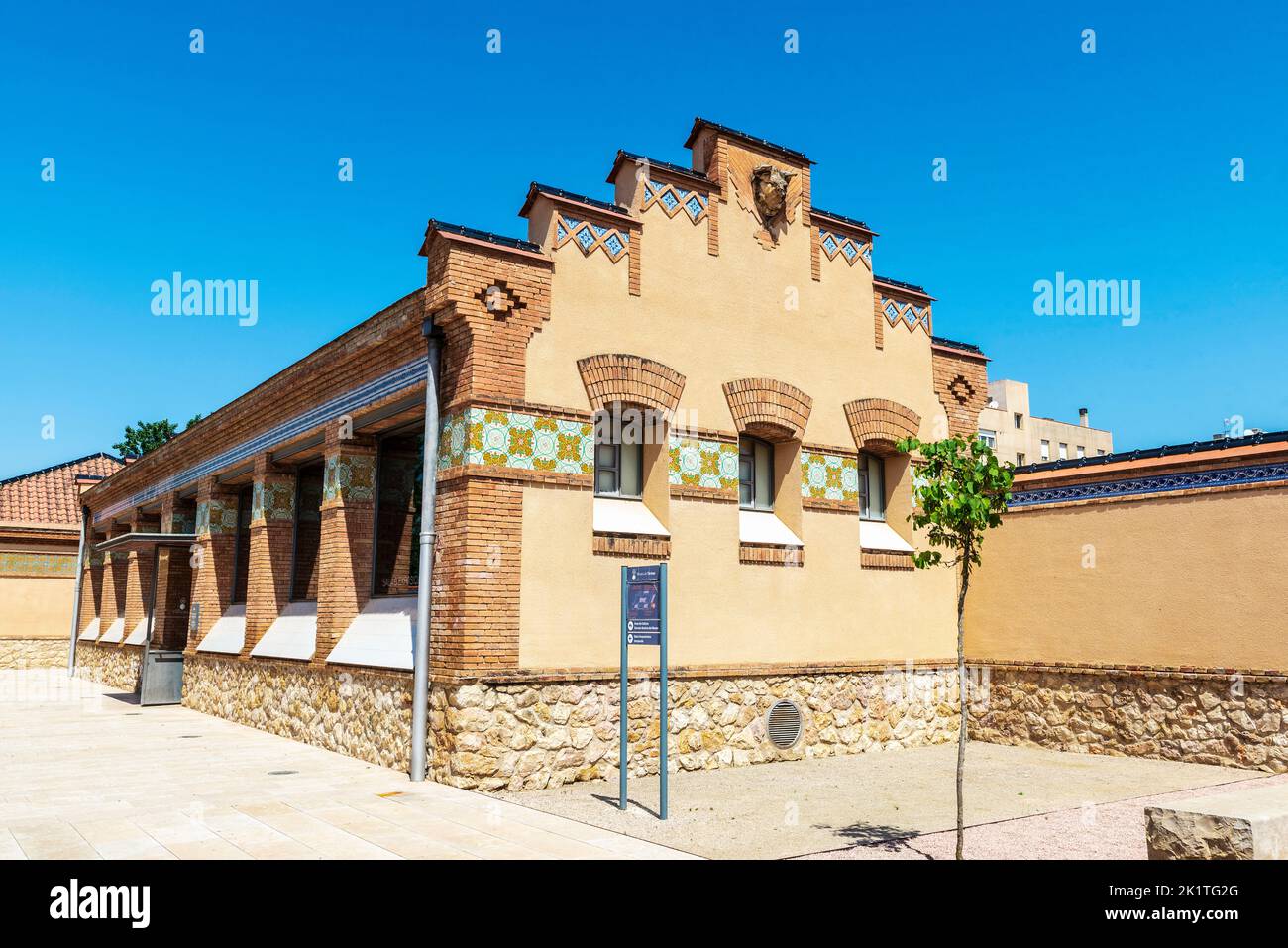 Altes Schlachterhaus von Tortosa, gebäude des katalanischen Modernismus in Tortosa, Tarragona, Katalonien, Spanien Stockfoto