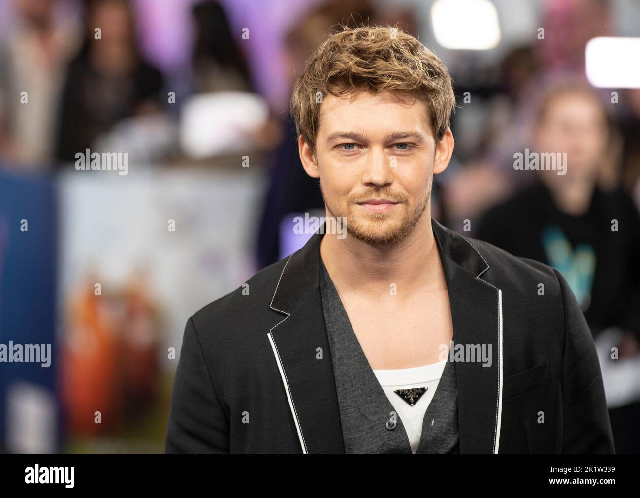 Joe Alwyn nimmt an der britischen Premiere von „Catherine Called Birdy“ auf dem Curzon Mayfair am 20. September 2022 in London, England, Teil. Foto von Gary Mitchell/Alamy Live News Stockfoto