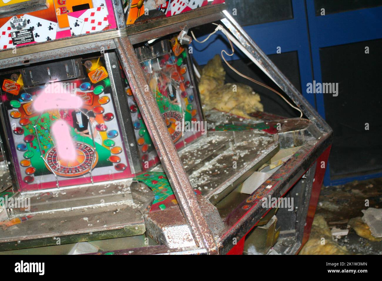 Verlassene Arcade-Münzprüher-Maschine Stockfoto