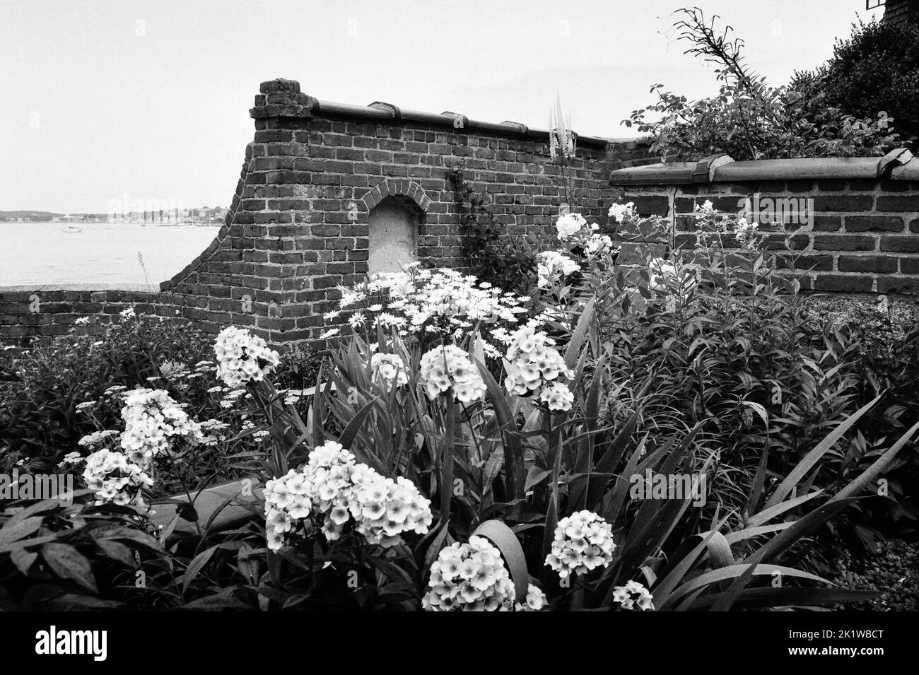 Blühende Gartenanlagen im Beauport SleeperMcCann House in Gloucester
