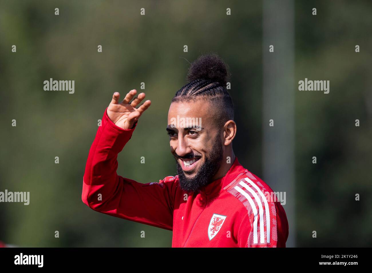Hensol, Wales, Großbritannien. 21. September 2022. Sorba Thomas während des Trainings der walisischen Fußballnationalmannschaft im Wale Resort vor den Spielen der UEFA Nations League gegen Belgien und Polen. Kredit: Mark Hawkins/Alamy Live Nachrichten Stockfoto