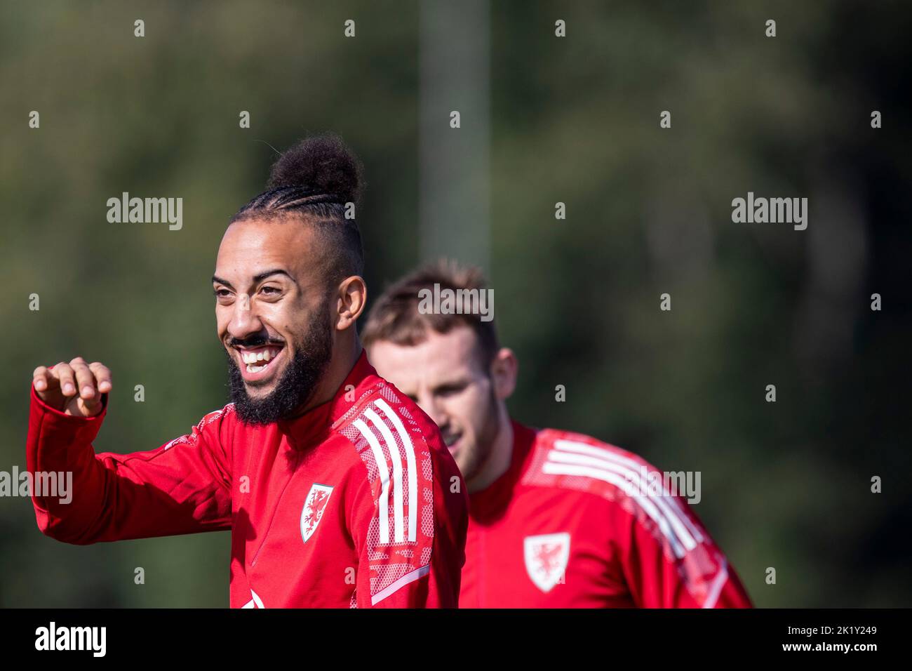 Hensol, Wales, Großbritannien. 21. September 2022. Sorba Thomas während des Trainings der walisischen Fußballnationalmannschaft im Wale Resort vor den Spielen der UEFA Nations League gegen Belgien und Polen. Kredit: Mark Hawkins/Alamy Live Nachrichten Stockfoto