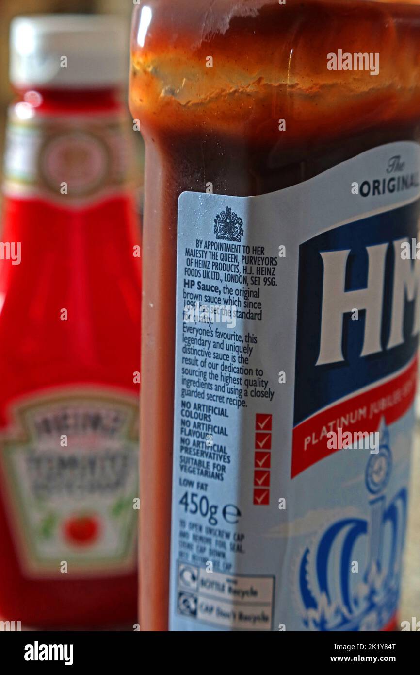Royal Warrants, Royal Appointment on HP Sauce, von der britischen Königsfamilie Stockfoto