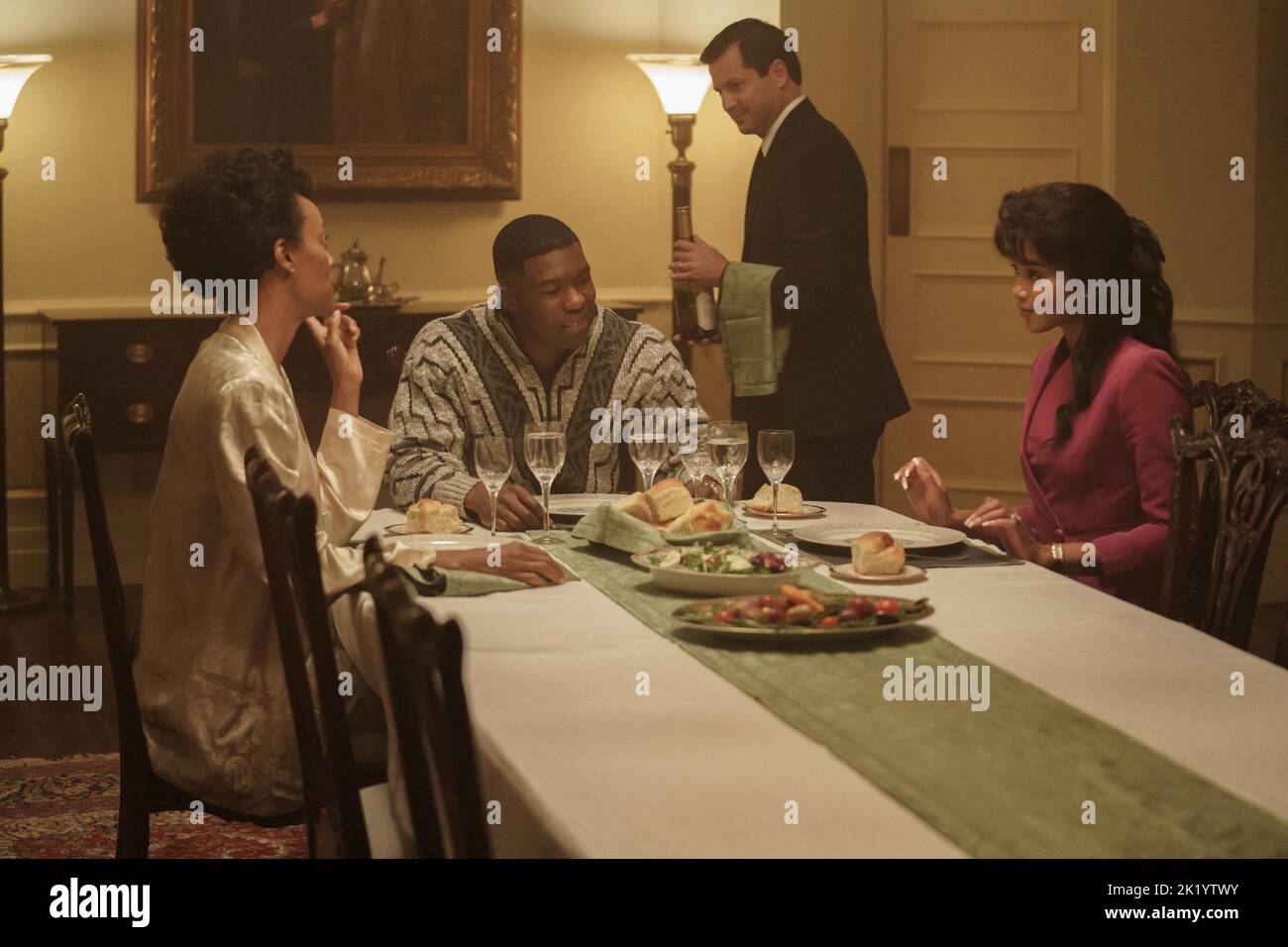 MIKE, von links: Leslie Silva als Ruth Givens, Trevante Rhodes als Mike ...