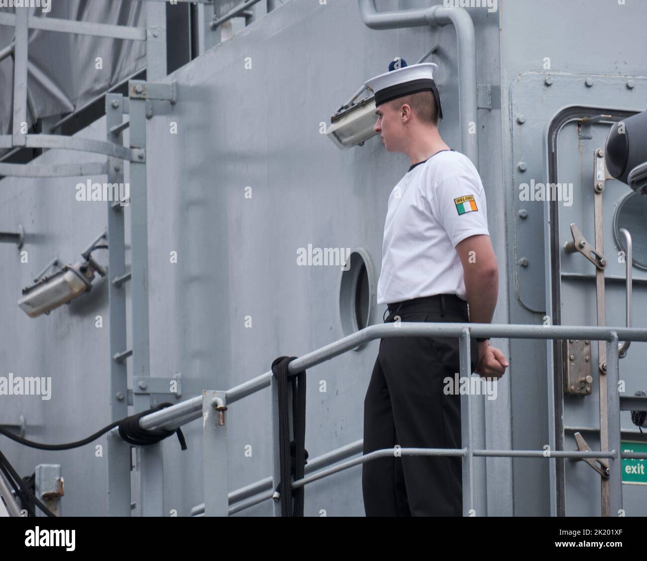 Halifax, Nova Scotia, Kanada. 21.. September 2022. Die LÉ James Joyce (P62), ein Offshore-Patrouillenschiff der Samuel Beckett-Klasse (OPV) des irischen Marineservice bei einem Besuch im Hafen von Halifax. Das Schiff wird vier Tage lang für die Öffentlichkeit zugänglich sein, bevor es über den Atlantik zurück zur irischen Basis geht. Kredit: Meanderingemu/Alamy Live Nachrichten Stockfoto