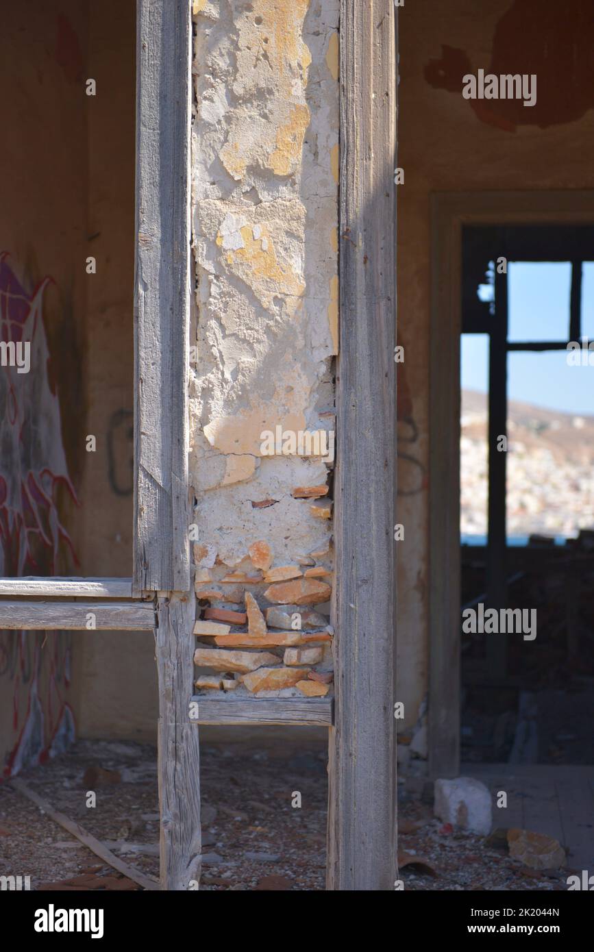 Wände, Parallelen und Urbex Stockfoto