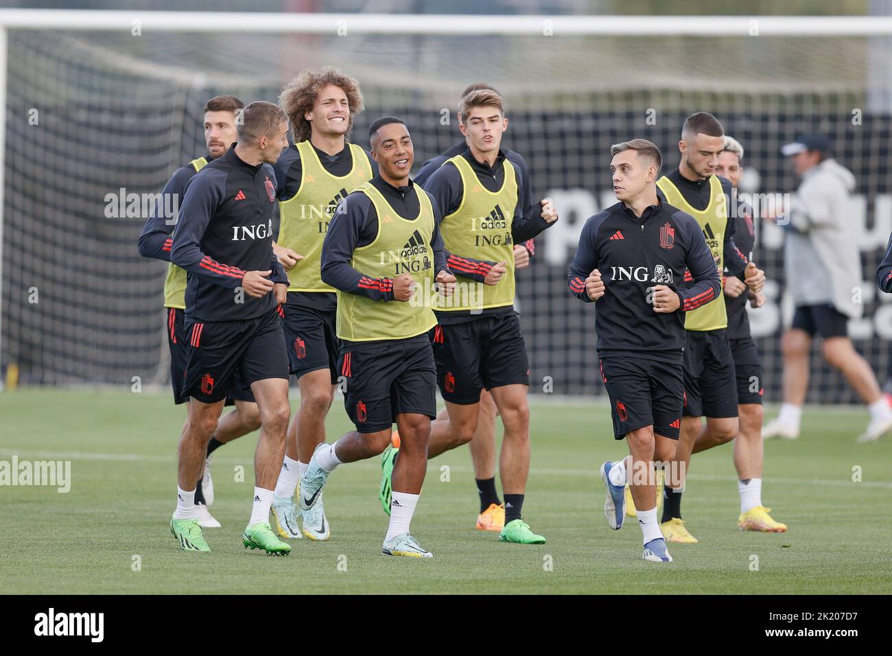 Tubize, Belgien, 21/09/2022, Belgiens Spieler während einer Trainingseinheit der belgischen Fußballnationalmannschaft, der Roten Teufel, am Mittwoch, den 21. September 2022 in Tubize, während der Vorbereitungen für die bevorstehenden Spiele der UEFA Nations League. BELGA FOTO BRUNO FAHY Stockfoto