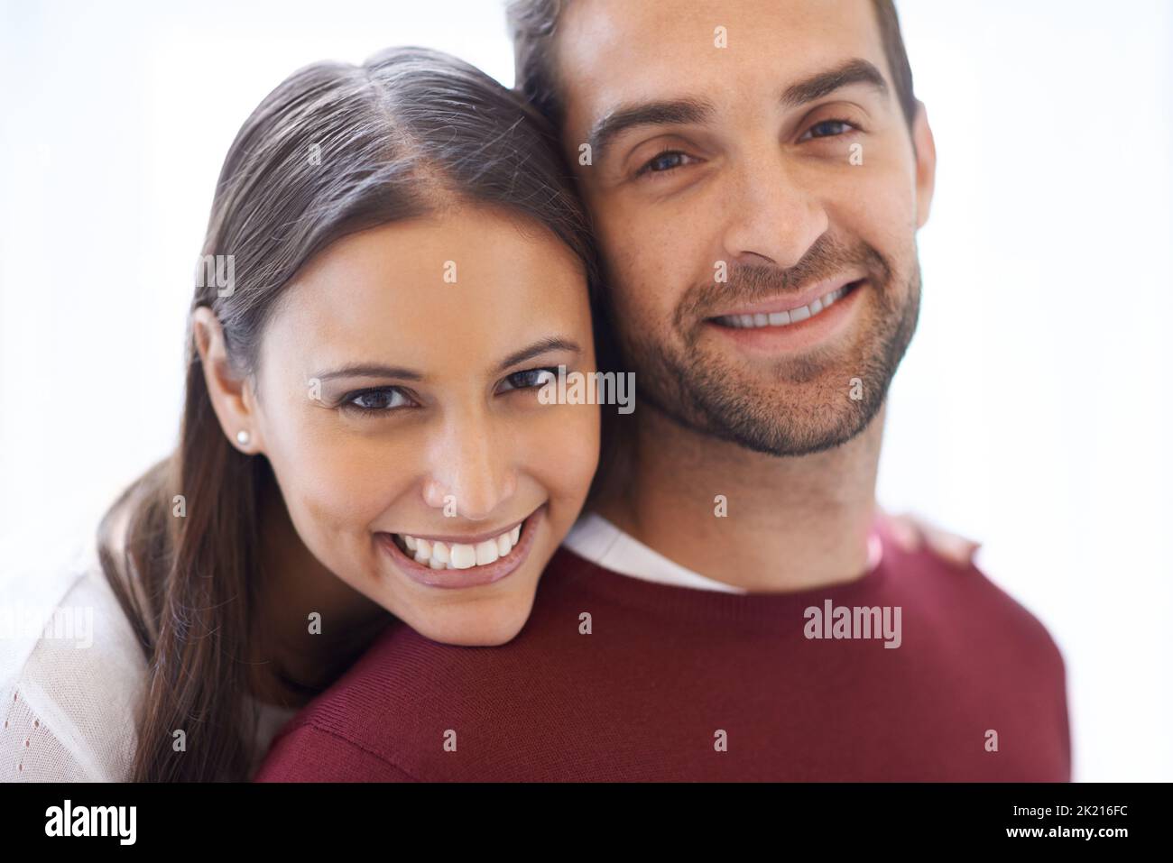 Meine Liebe zum Leben. Ein junges Paar mit Zuneigung, das viel Zeit miteinander verbringt. Stockfoto