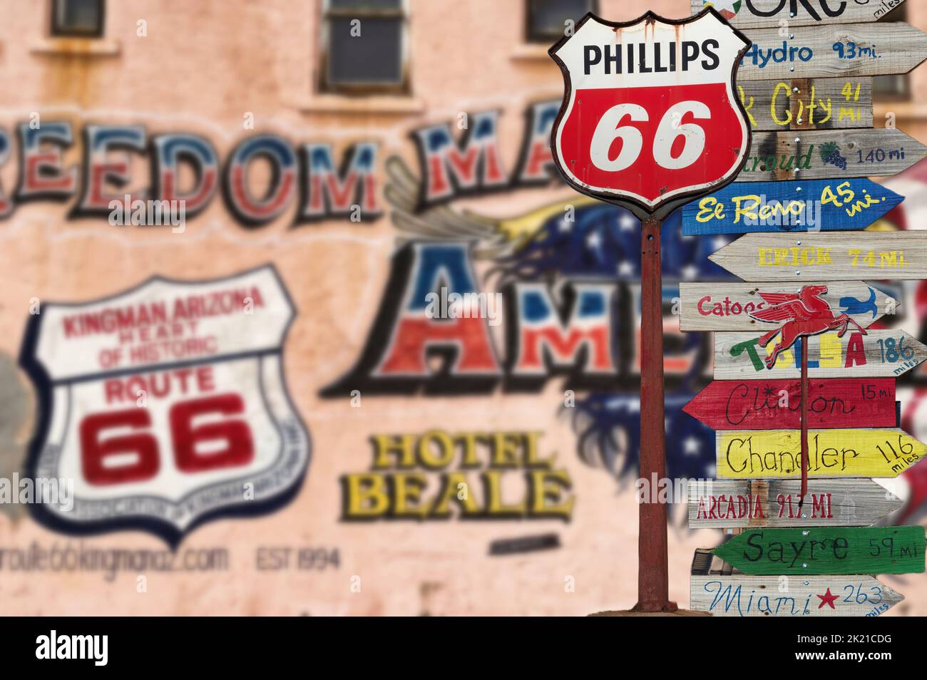 Einige schöne Wandmalereien, die sich entlang der berühmten Route 66 befinden Stockfoto