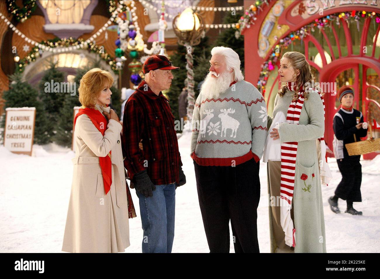 ANN- MARGRET, Alan Arkin, Tim ALLEN, Elizabeth Mitchell, der Santa Clause 3: The Escape Clause, 2006 Stockfoto