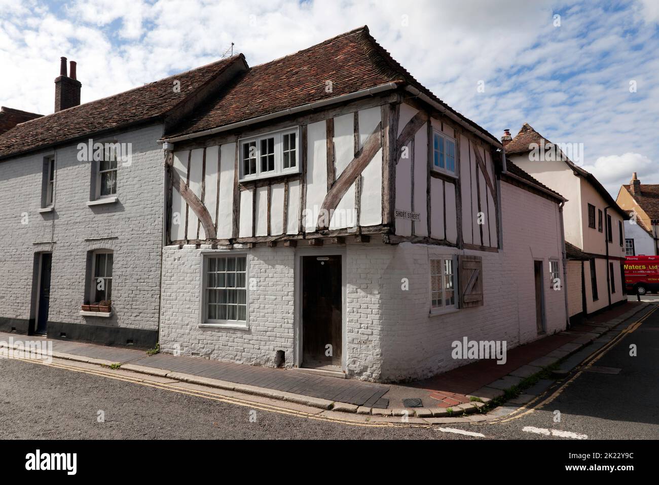 54 Kings Street, ein Tudor Cottage an der Kreuzung mit Short Street, Sandwich, Kent Stockfoto