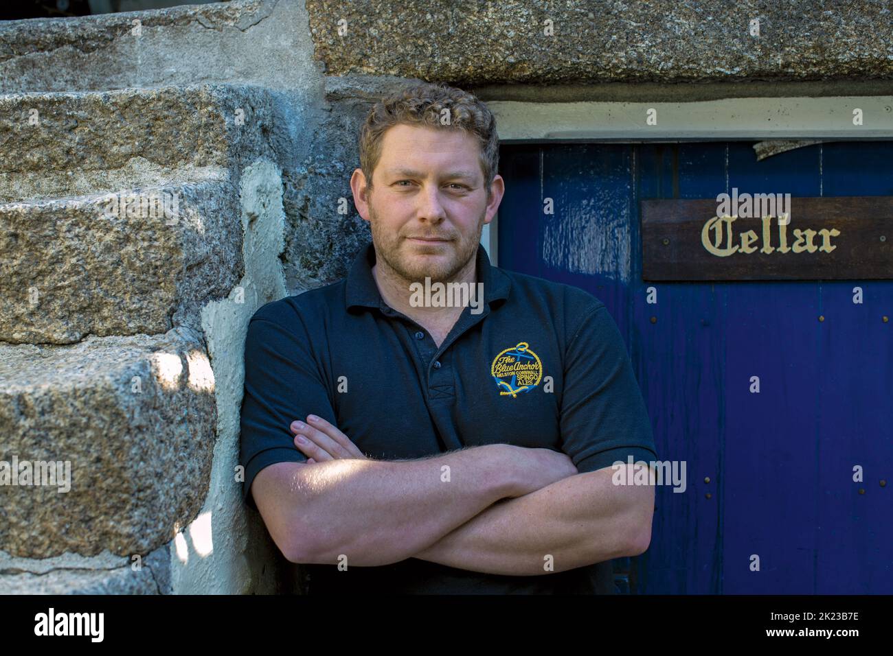 Chefbrauer, Ben Stone, The Blue Anchor Inn in Helston, Cornwall, England. Stockfoto