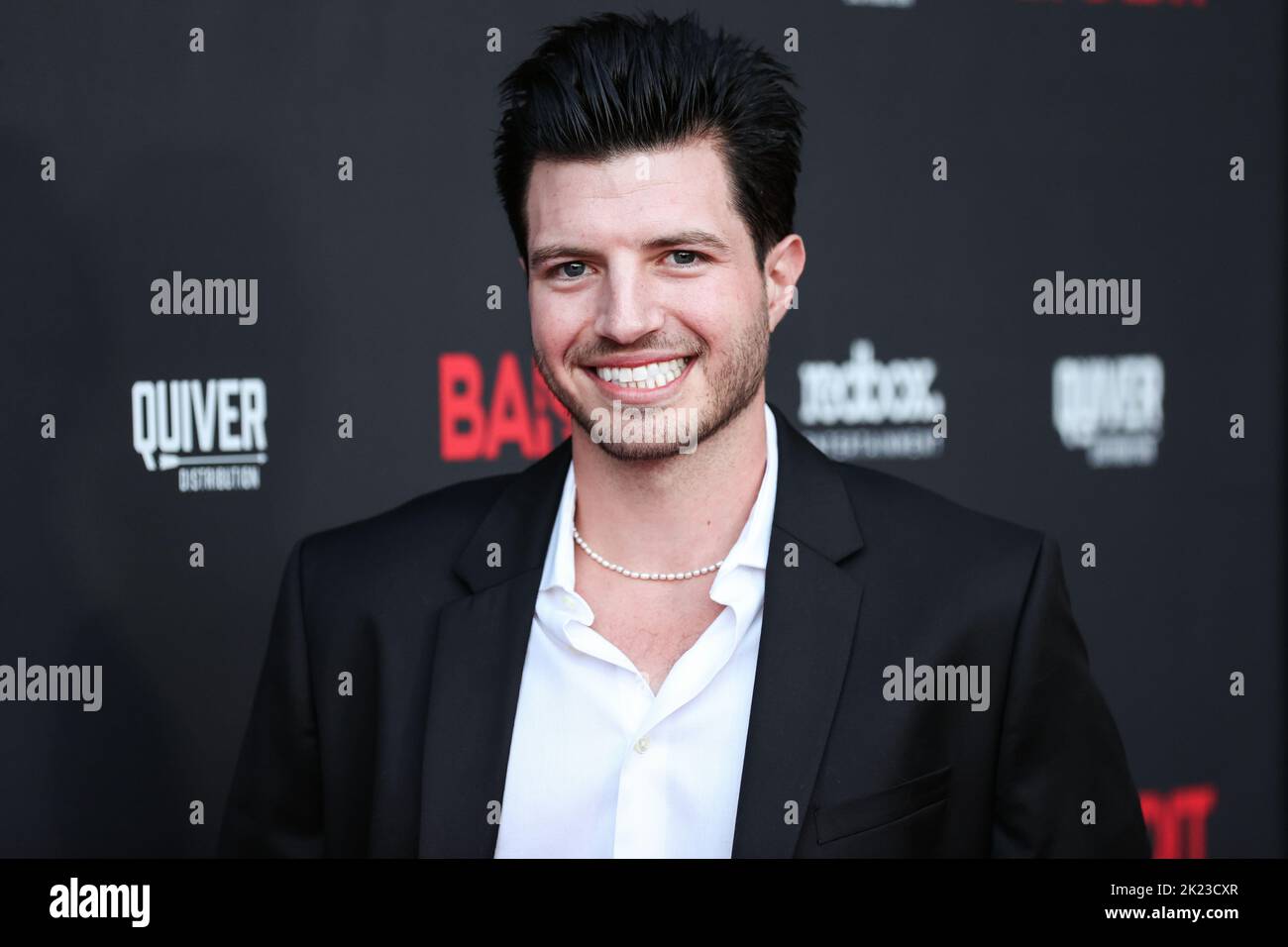 Los Angeles, Usa. 21. September 2022. LOS ANGELES, KALIFORNIEN, USA - 21. SEPTEMBER: Dylan Flashner kommt bei der Weltpremiere von Redbox Entertainment and Quiver Distribution's 'Bandit' an, die am 21. September 2022 im Harmony Gold Theater in Los Angeles, Kalifornien, USA, stattfand. (Foto von Xavier Collin/Image Press Agency) Quelle: Image Press Agency/Alamy Live News Stockfoto