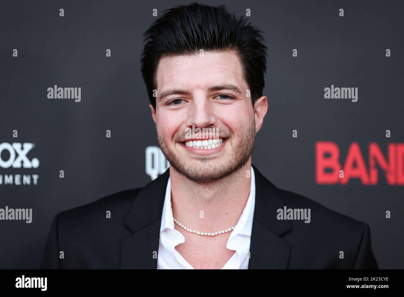 Los Angeles, Usa. 21. September 2022. LOS ANGELES, KALIFORNIEN, USA - 21. SEPTEMBER: Dylan Flashner kommt bei der Weltpremiere von Redbox Entertainment and Quiver Distribution's 'Bandit' an, die am 21. September 2022 im Harmony Gold Theater in Los Angeles, Kalifornien, USA, stattfand. (Foto von Xavier Collin/Image Press Agency) Quelle: Image Press Agency/Alamy Live News Stockfoto