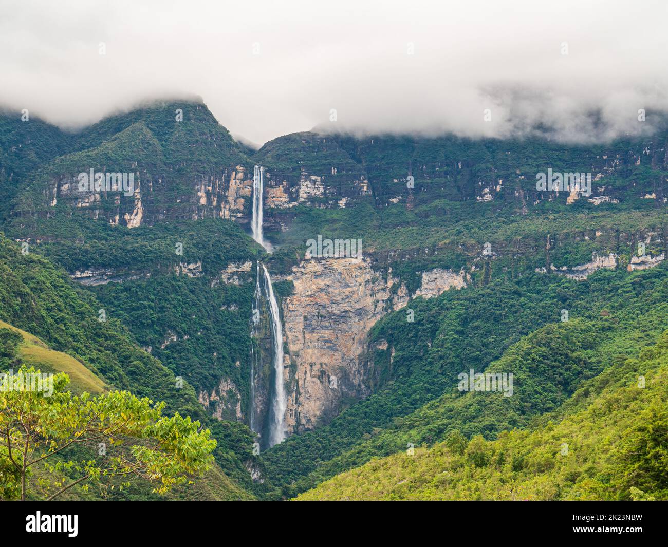 Gocta Wasserfall, 771m hoch. Chachapoyas, Amazonas, Peru Stockfoto