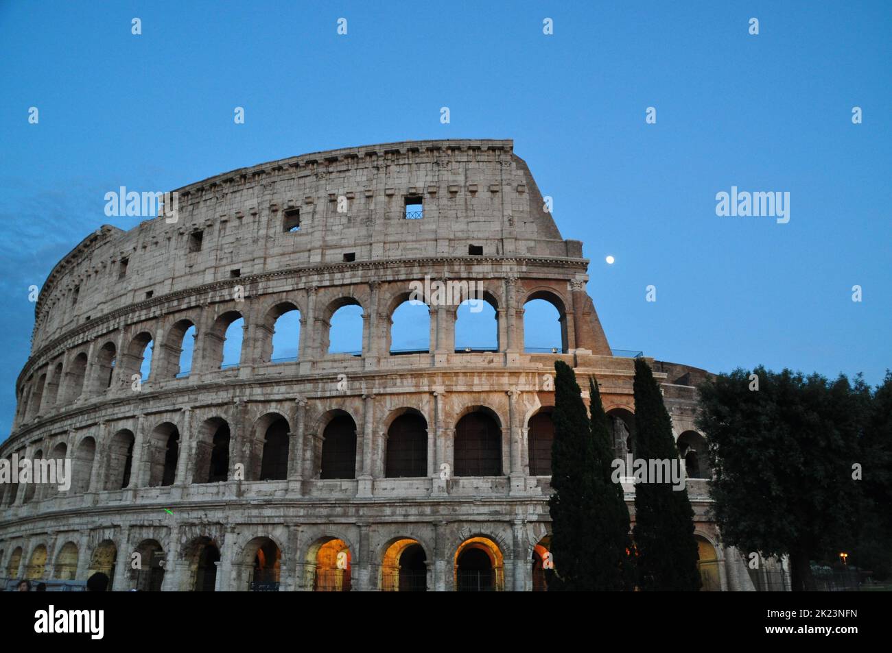 Das Kolosseum, ein ovales Amphitheater in Rom, Italien. Stockfoto