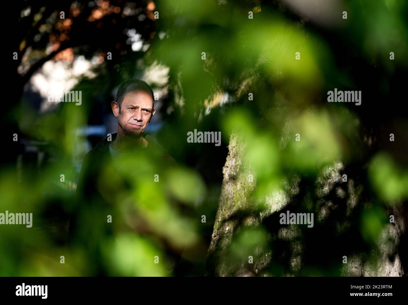 STOCKHOLM 20220921 Südafrikanischer Schriftsteller und Dramatiker Damon Galgut fotografiert in Stockholm, Schweden 21. September 2022. Foto: Pontus Lundahl / TT / kod 10050 Stockfoto