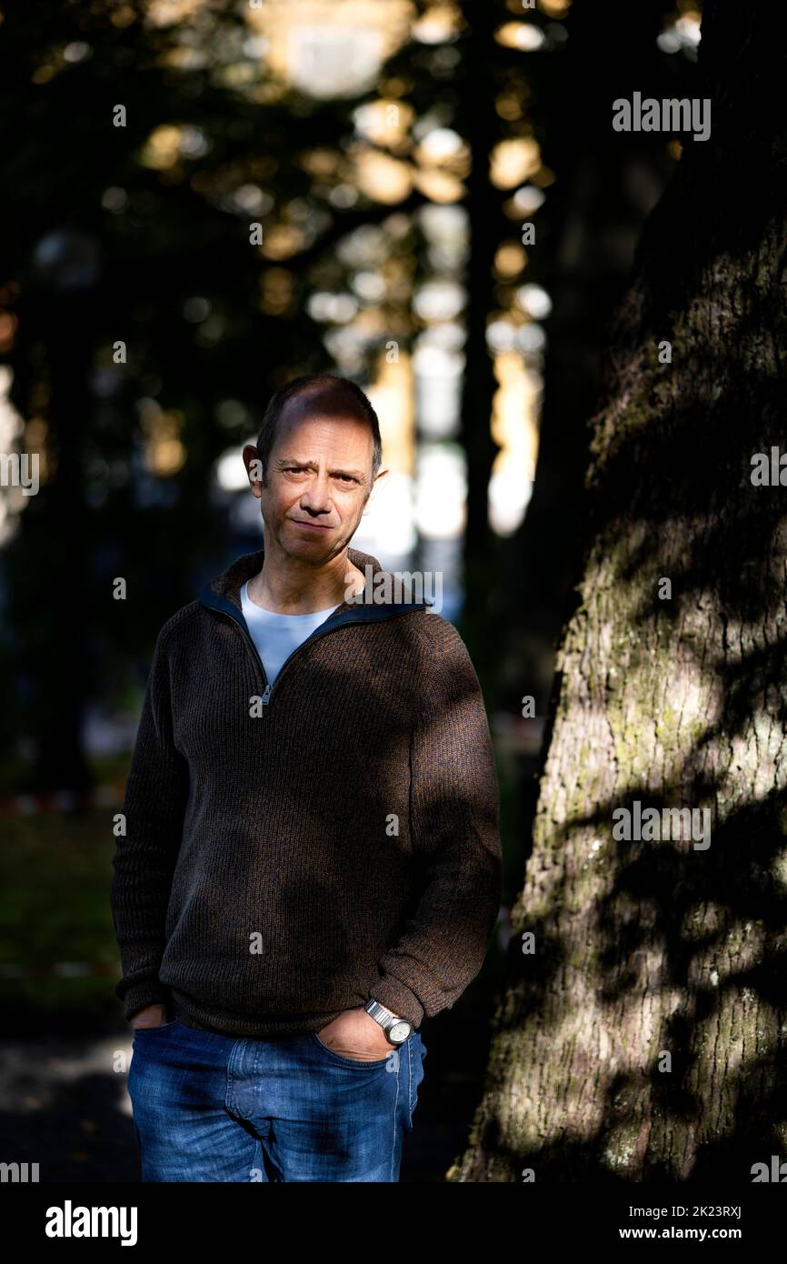 STOCKHOLM 20220921 Südafrikanischer Schriftsteller und Dramatiker Damon Galgut fotografiert in Stockholm, Schweden 21. September 2022. Foto: Pontus Lundahl / TT / kod 10050 Stockfoto