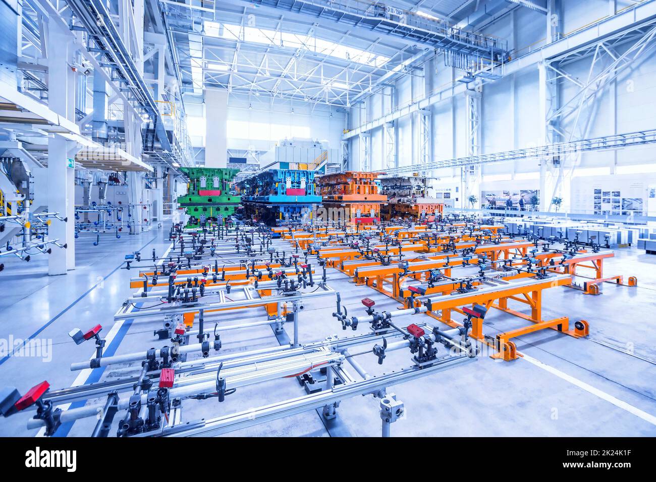 Stanz-Linien in einem Automobilwerk Stockfoto