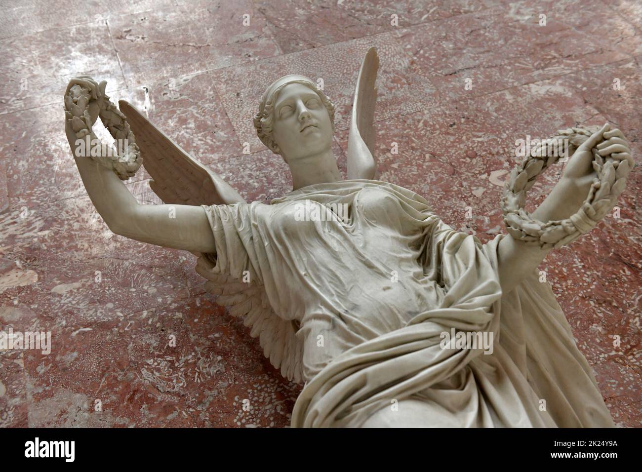 Gedenkstätte Walhalla in Bayern mit Marmorbüsten bedeutender deutscher Persönlichkeiten - Walhalla-Denkmal in Bayern mit bedeutenden Marmorbüsten Stockfoto