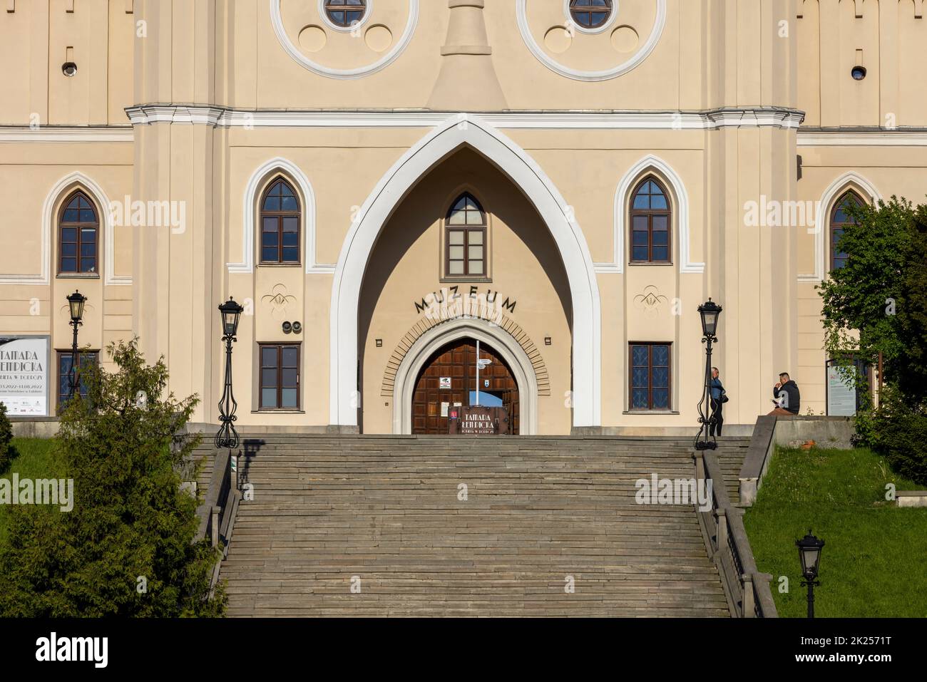 Lublin, Polen - 23. Mai 2022: Lublin Castle, Haupteingang des neogotischen Teils des Gebäudes. Es ist eines der ältesten erhaltenen Royal Resi Stockfoto